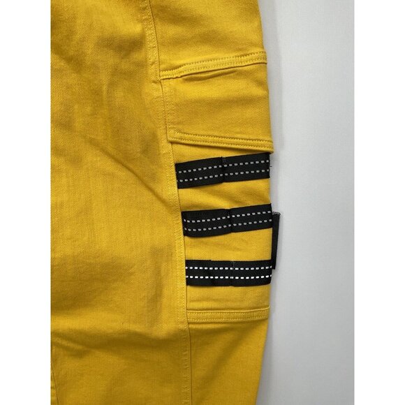 Guess Men’s Places+Faces Cargo Jeans Relaxed Fit Comfort Stretch Yellow Size 30 - Picture 11 of 12